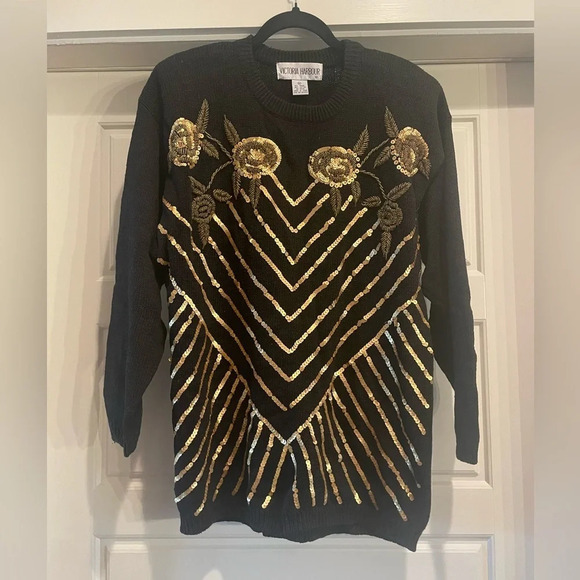 Victoria Harbour Sweaters - Vintage Victoria Harbour Embellished Sweater